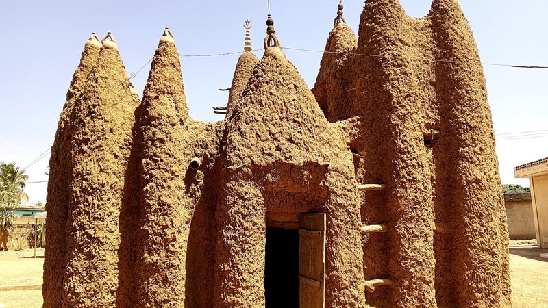 Fête de Ramadan: Ouattara prie pour que la Covid-19 «s’éloigne de la Côte d’Ivoire»