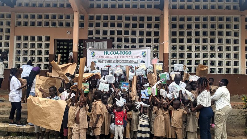 Rentrée scolaire 2026-2027 : Karpowership soutient 170 élèves d'Azito et de Béago avec des kits scolaires